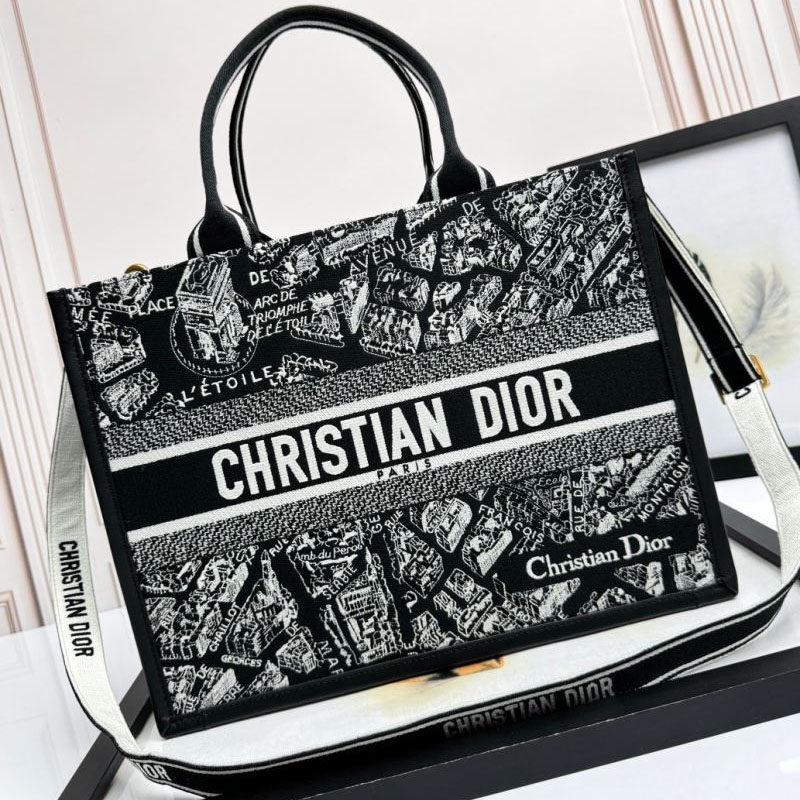 chr1st1an D10r shopping bags